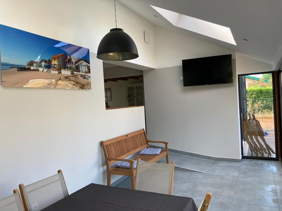 Bassin D'arcachon, Piscine Couverte Chauffee Holiday home Gujan-Mestras